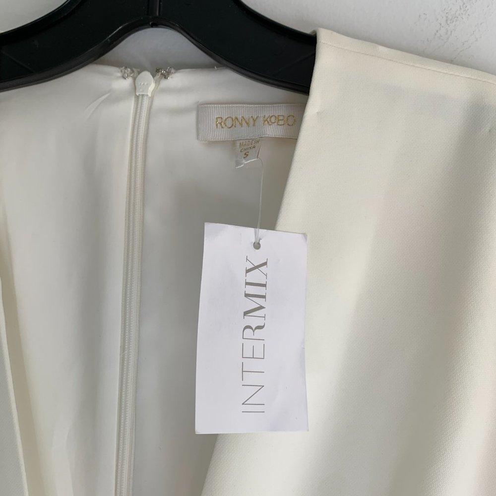 Ronny Kobo Intermix Cream Long Sleeve V-neck 'The Lindsey' Romper NWT - Picture 4 of 6